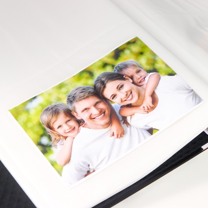 Фотоальбом на 100 фото 13х18 см Фотоальбом на 100 фото 13х18 см "Весенний букет" в коробке, дерево 29,5х4х23 см