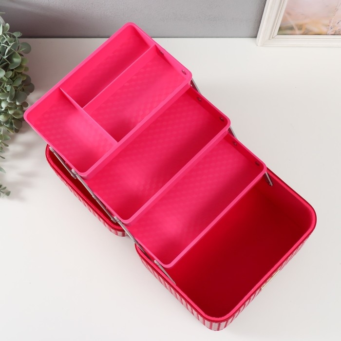 Шкатулка кожзам для косметики  Шкатулка кожзам для косметики "Ромбы. Этажи" фуксия 24,5х20,5х27 см