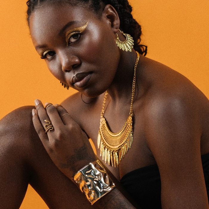 Браслет металл «Манжета» с выемками, цвет золото Браслет металл «Манжета» с выемками, цвет золото