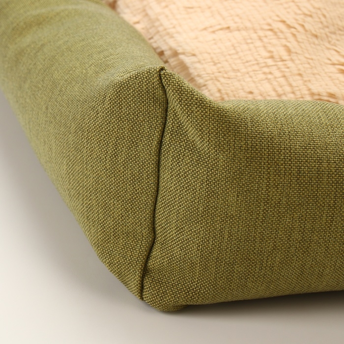 Лежанка для животных, 60*50*15 см, рогожка, синтепон, искусс. Мех, ЗЕЛЕНАЯ Лежанка для животных, 60*50*15 см, рогожка, синтепон, искусс. Мех, ЗЕЛЕНАЯ