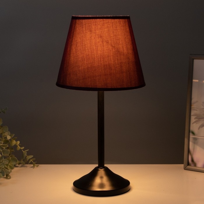 Лампа настольная Лампа настольная "Элеонора" 1х15Вт Е27 черный/фиолетовый 22х22х42см RISALUX