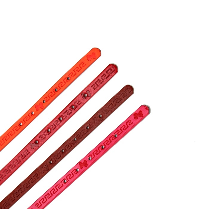 Ошейник с тиснением Ошейник с тиснением "Косточки и завитушки", основа TPR, 30 х 1 см, микс цветов