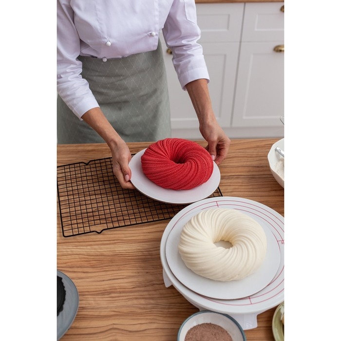 Решётка для глазирования и остывания кондитерских изделий KONFINETTA, 40×25×1,5 см, цвет чёрный Решётка для глазирования и остывания кондитерских изделий KONFINETTA, 40×25×1,5 см, цвет чёрный