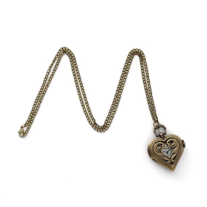 Часы карманные Часы карманные "Сердце", кварцевые, d циферблата-1.5 см