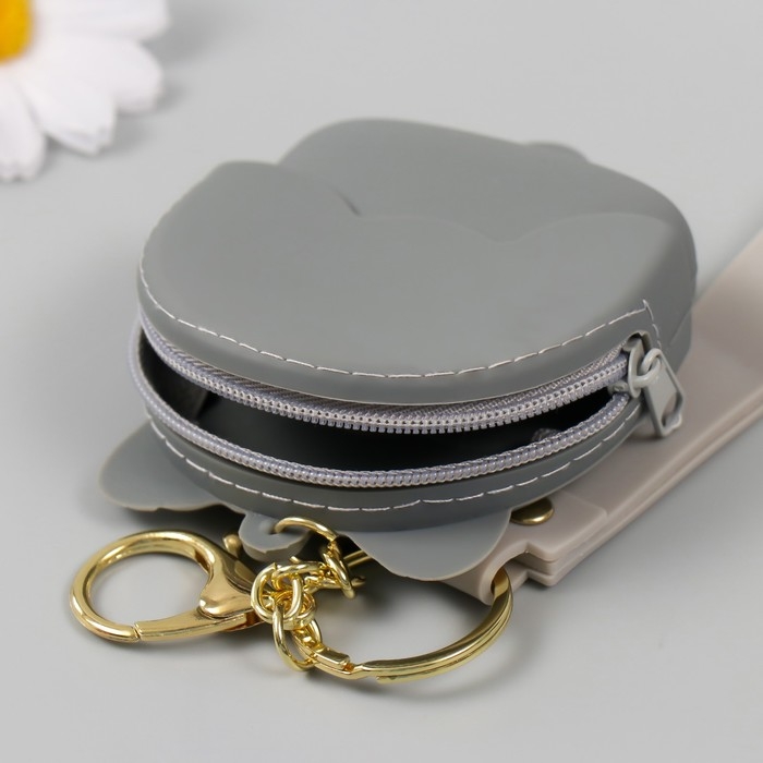 Брелок кошелёк с карабином, ремешком силикон Брелок кошелёк с карабином, ремешком силикон "Хаски-эскимо" 2,5х7,2х9 см