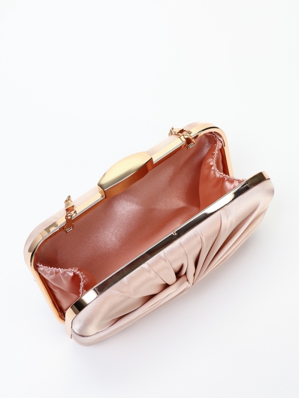 Сумка жен,  20*6*13, отд на фермуаре, цепь, бежевый