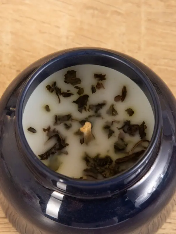 Свеча с травами в банке Earthy collection Свеча с травами в банке Earthy collection "Palo Santo&Sweet grass" 200 гр, соевый воск