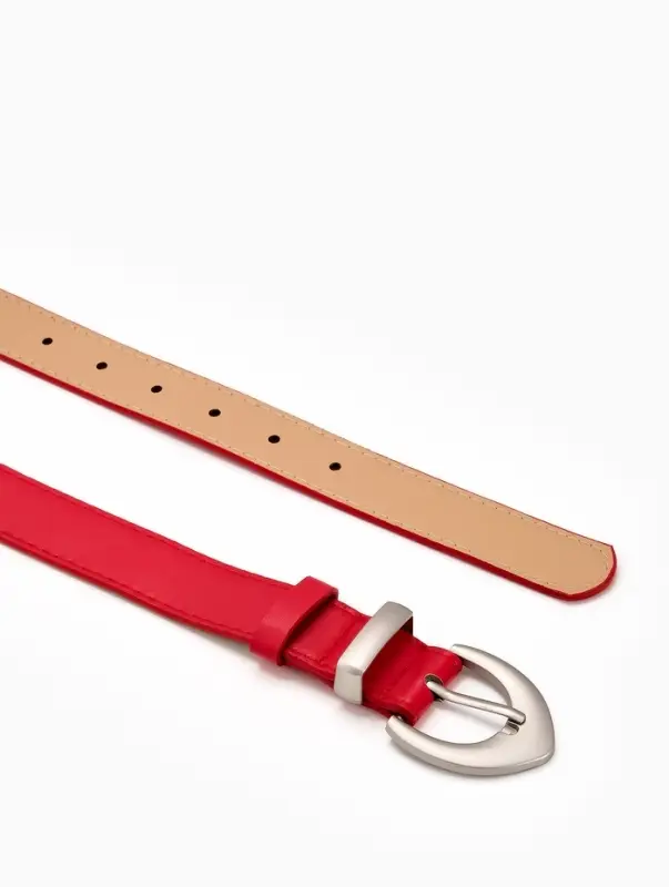 Ремень жен 05-01-02-01, Июнь2506, 3*0,3*110 см, без винта, пряж мат металл, 1 прокол, красн 109031 Ремень жен 05-01-02-01, Июнь2506, 3*0,3*110 см, без винта, пряж мат металл, 1 прокол, красн 109031