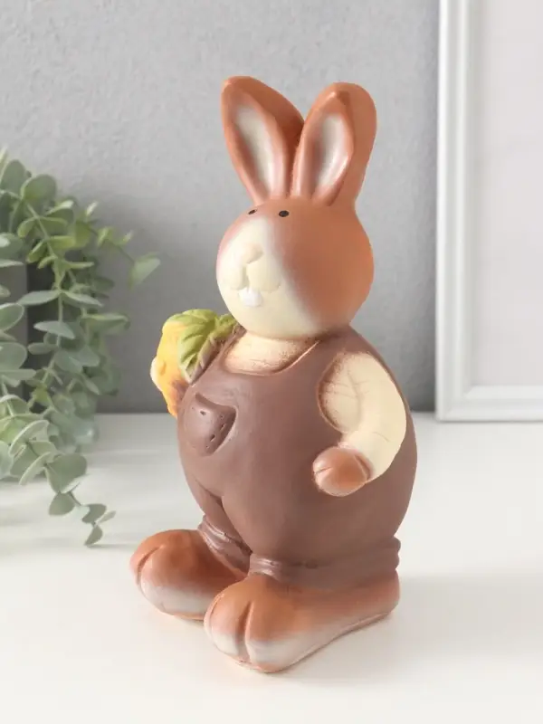 Фигурка (гипс) Кролик-фермер Кофе шоколад, 20,5х12х11 см