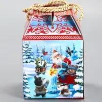 Подарочная новогодняя коробка &laquo;Золотая рыбка&raquo;, для сладких подарков, 18&times;18&times;14 см