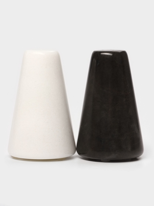 Набор из солонки и перечницы "Black&White"