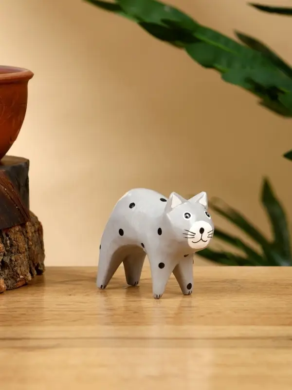 Набор сувенирный «Кошки», h=9 см, h=8 см, h=6.5 см, дерево, серый