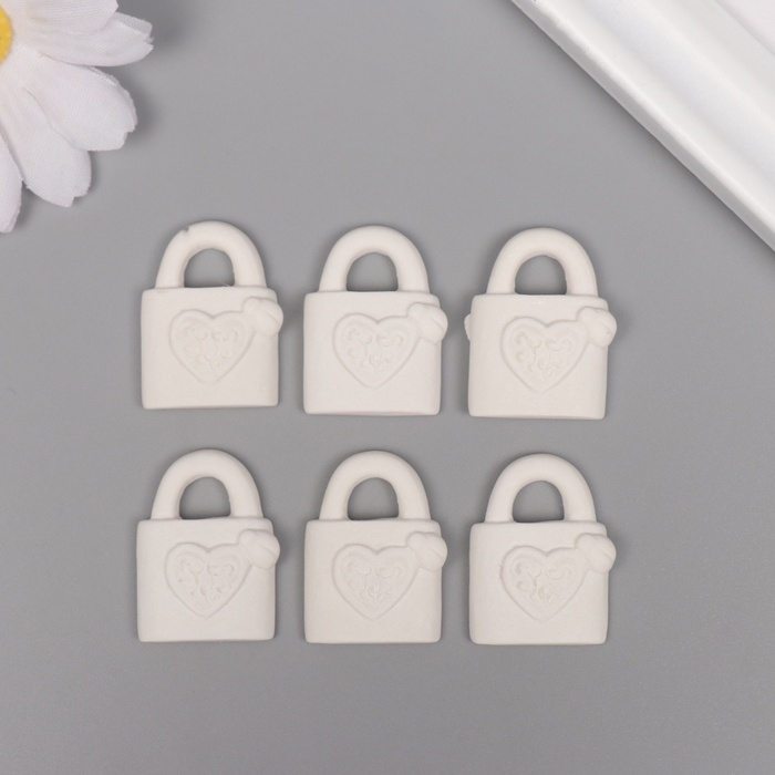 Декор для творчества полистоун Декор для творчества полистоун "Замочек с сердечком" белый набор 6 шт 2х3 см