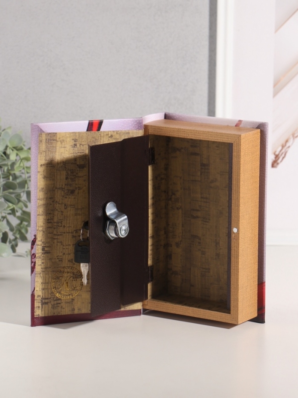 Сейф-книга дерево кожзам "Вино России" тиснение 21х13х5 см