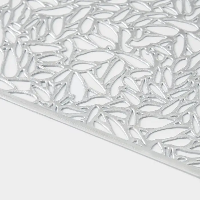 Дорожка на стол Доляна &laquo;Манифик&raquo;, 30&times;150 см, серебряная