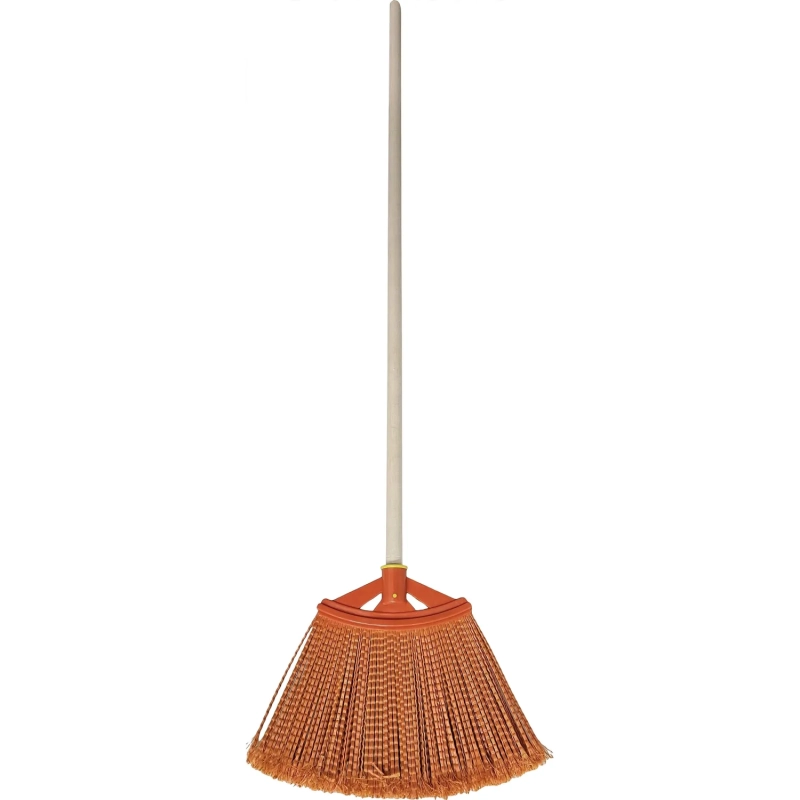 Метла плоская пластиковая с черенком (ширина рабочей части 38 см)