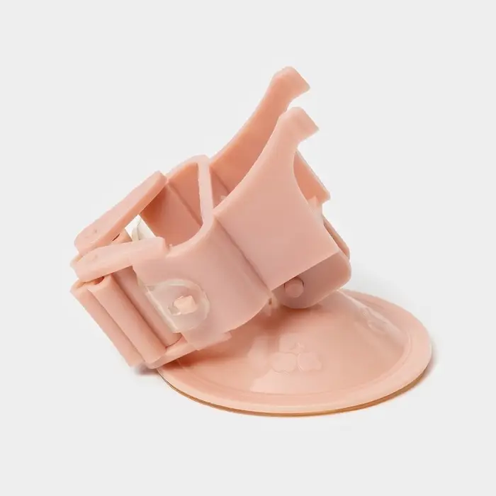 Держатель для уборочного инвентаря на вакуумной присоске, 5.5&times;5.5&times;7 см, МИКС