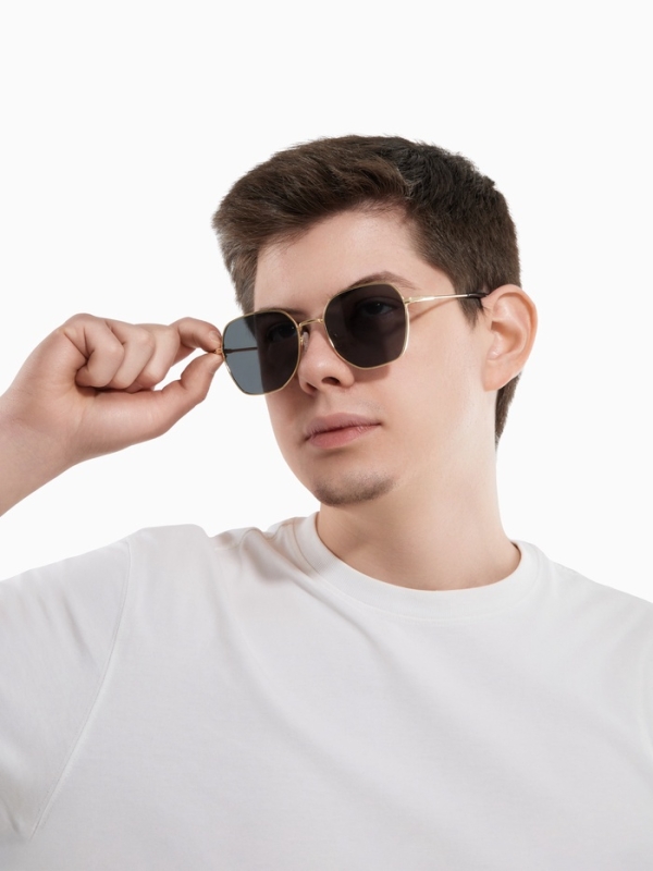 Очки солнцезащитные uv 400, дужка 13.1 см, ширина 12.4 см, линза 5.1×5.3 см Очки солнцезащитные uv 400, дужка 13.1 см, ширина 12.4 см, линза 5.1×5.3 см