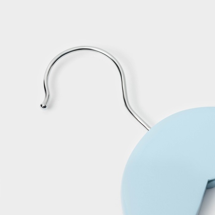 Плечики - вешалки для одежды LaDо́m, 3 шт, детские, 27×18 см, цвет голубой Плечики - вешалки для одежды LaDо́m, 3 шт, детские, 27×18 см, цвет голубой