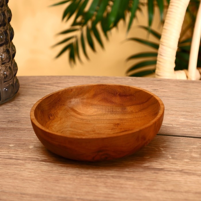 Миска 18х18х5 см, тиковое дерево Миска 18х18х5 см, тиковое дерево
