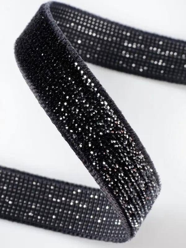 Лента бархатная, с серебряным люрексом, 10 мм, 18&plusmn;1 м, чёрная №03