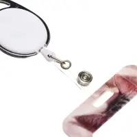 Бейдж - карман вертикальный внешний 110&times;68 мм, внутренний размер 85&times;54 мм, рулетка-карабин 60 см, пластиковый &laquo;Котик&raquo;