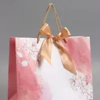 Пакет подарочный "Мрамор" , розовый , с бантиком , 32 х 25 х 11 см