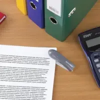 Степлер канцелярский № 10, BRAUBERG Einkommen, до 12 листов, встроенный антистеплер, пластиковый корпус, серый