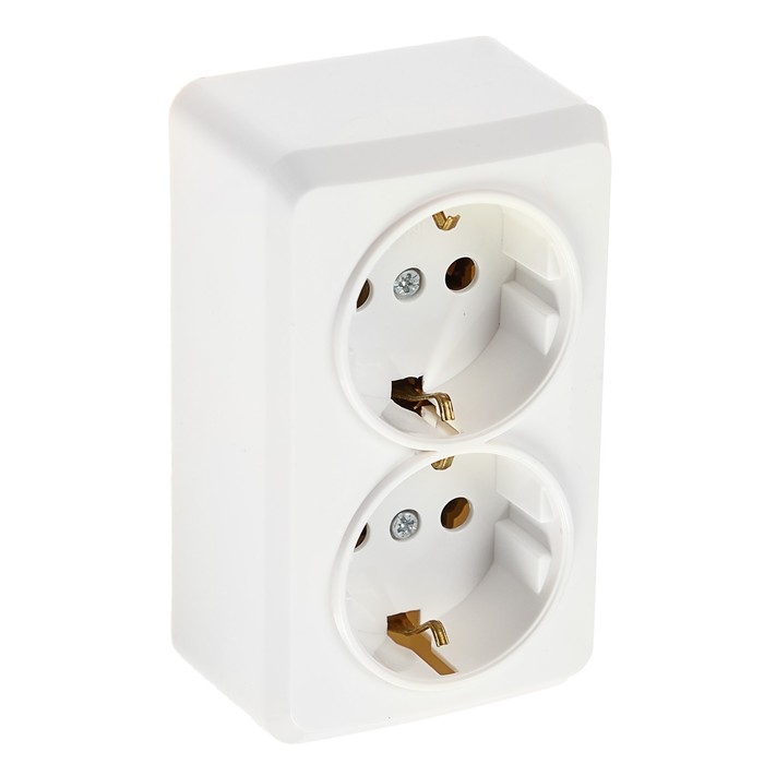 Розетка двухместная Luazon Lighting  Розетка двухместная Luazon Lighting "СПБ", 16 А, с з/к, белая