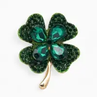 Брошь &laquo;Клевер&raquo;, на удачу, цвет изумрудный в золоте