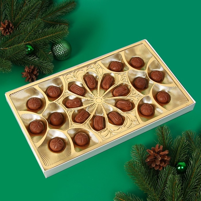 Новый год. Новогодний набор глазированных конфет Новый год. Новогодний набор глазированных конфет "ROYAL", ассорти, 220 г