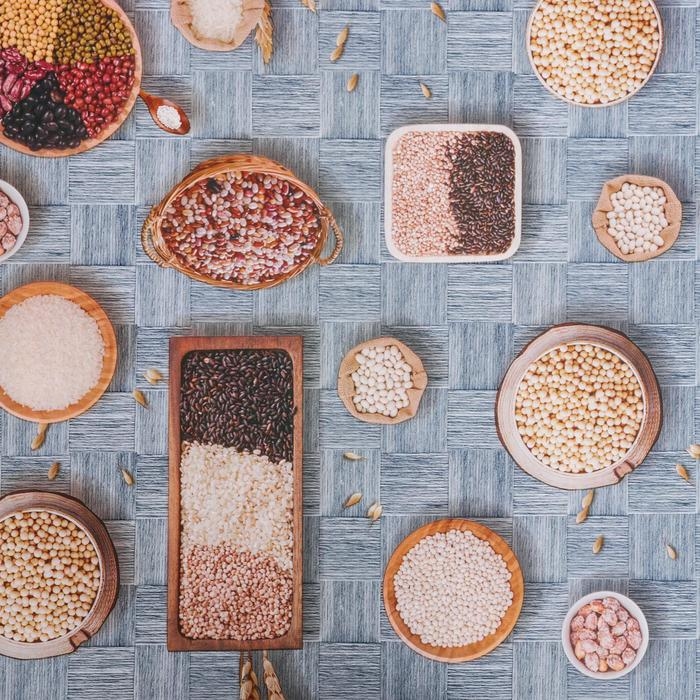 Клеёнка на стол на тканевой основе «Урожай», ширина 137 см, рулон 20 м, толщина 0,22 мм Клеёнка на стол на тканевой основе «Урожай», ширина 137 см, рулон 20 м, толщина 0,22 мм