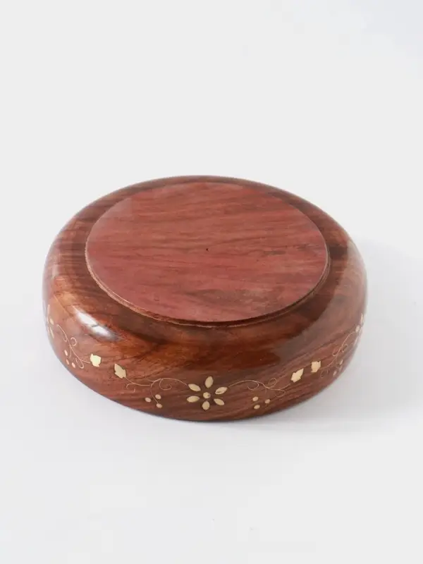 Чаша &laquo;Стебель&raquo;, 17.5&times;17.5&times;5 см, дерево шишам