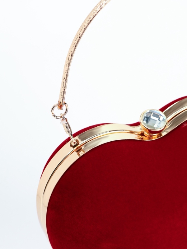 Сумка жен, 15,5*8*17 см, отд на фермуаре, цепь, текстиль, сердце, красный