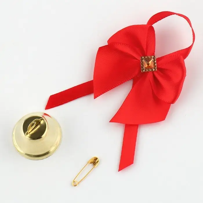 Колокольчик на булавке с бантом на выпускной, красный, d = 2,6 см Колокольчик на булавке с бантом на выпускной, красный, d = 2,6 см