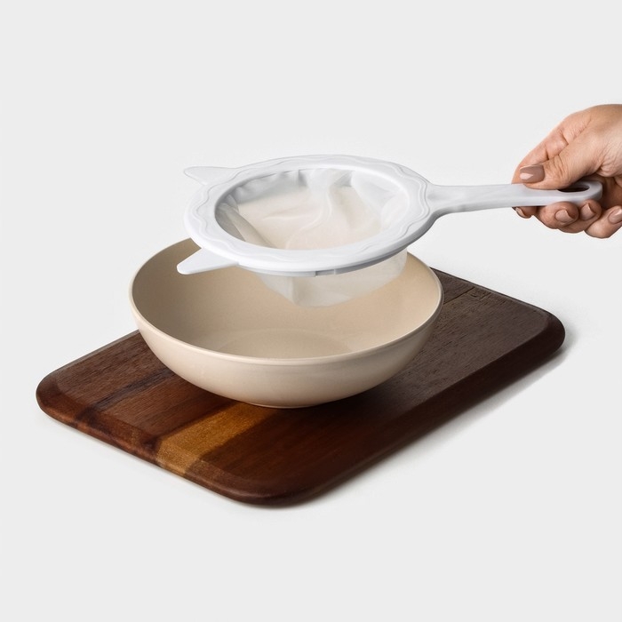 Сито для фильтрации Доляна, d=14,5 см (внутр.d=11см), 200 мл, цвет белый Сито для фильтрации Доляна, d=14,5 см (внутр.d=11см), 200 мл, цвет белый