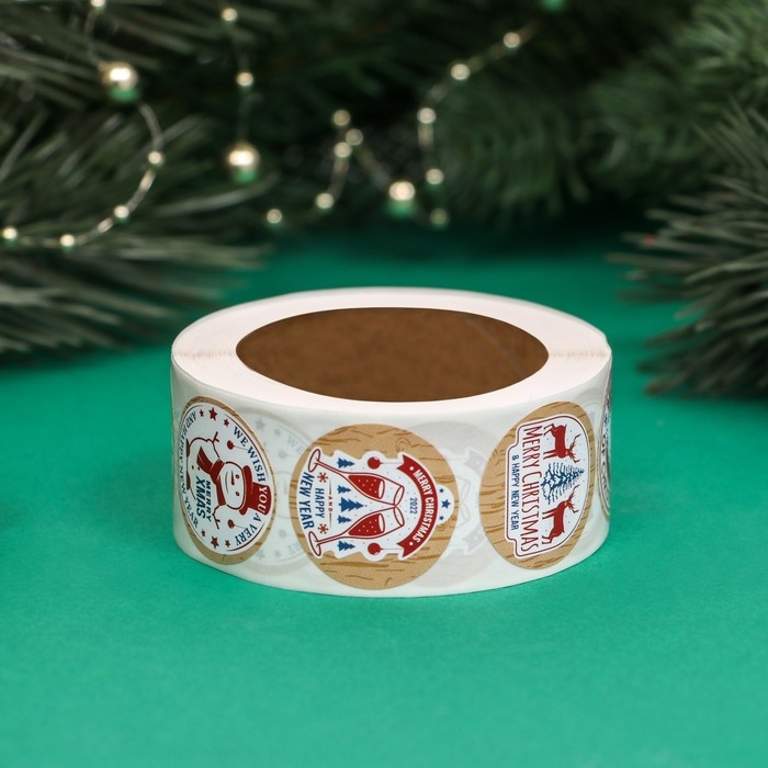 Новый год. Наклейки новогодние в рулоне Новый год. Наклейки новогодние в рулоне "Деревяный стиль", 500 шт, 2,5 х 2,5 см.