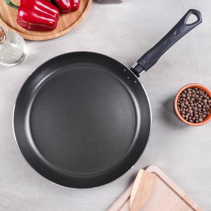 Сковорода Consul, d=28 см, пластиковая ручка, стеклянная крышка, антипригарное покрытие, цвет чёрный Сковорода Consul, d=28 см, пластиковая ручка, стеклянная крышка, антипригарное покрытие, цвет чёрный