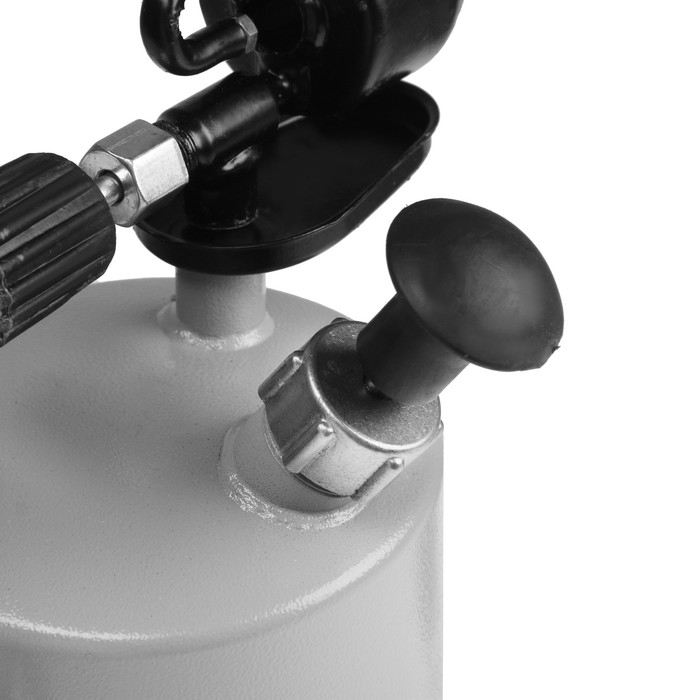 Лампа паяльная ТУНДРА, форсунка высокого давления, расход <1.2 л/ч, АИ 92-95, объем 1.5 л Лампа паяльная ТУНДРА, форсунка высокого давления, расход <1.2 л/ч, АИ 92-95, объем 1.5 л