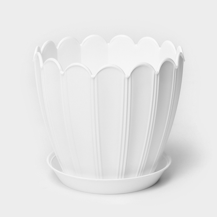 Горшок для цветов с поддоном «Хризантема», 3,4 л, d=19 см, h=18 см, цвет белый Горшок для цветов с поддоном «Хризантема», 3,4 л, d=19 см, h=18 см, цвет белый