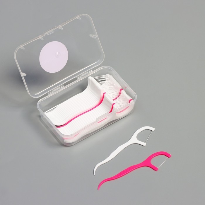 Набор зубочисток с зубной нитью, 30 шт Набор зубочисток с зубной нитью, 30 шт