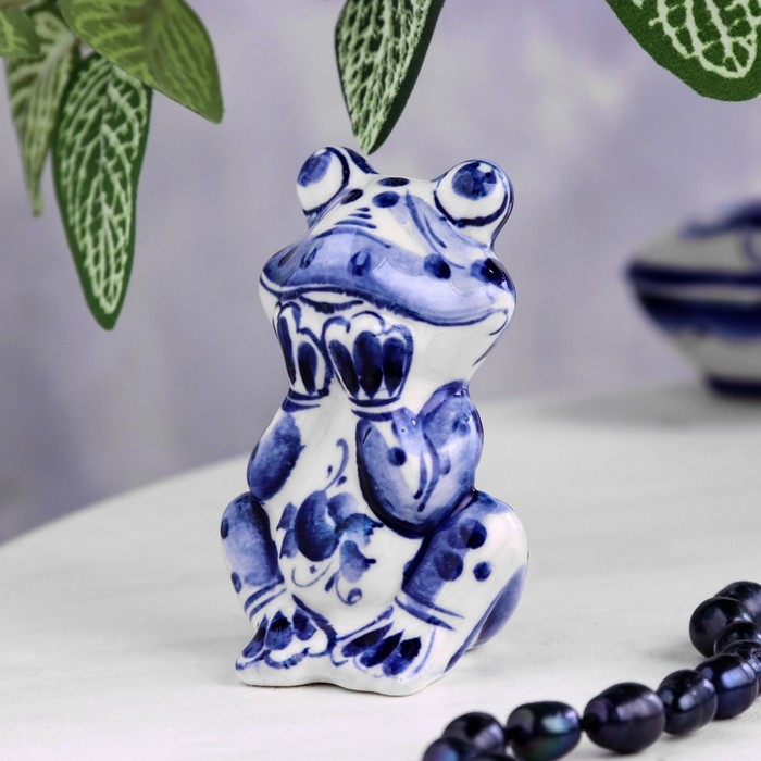 Сувенир «Лягушка мечта», 7 см, гжель Сувенир «Лягушка мечта», 7 см, гжель