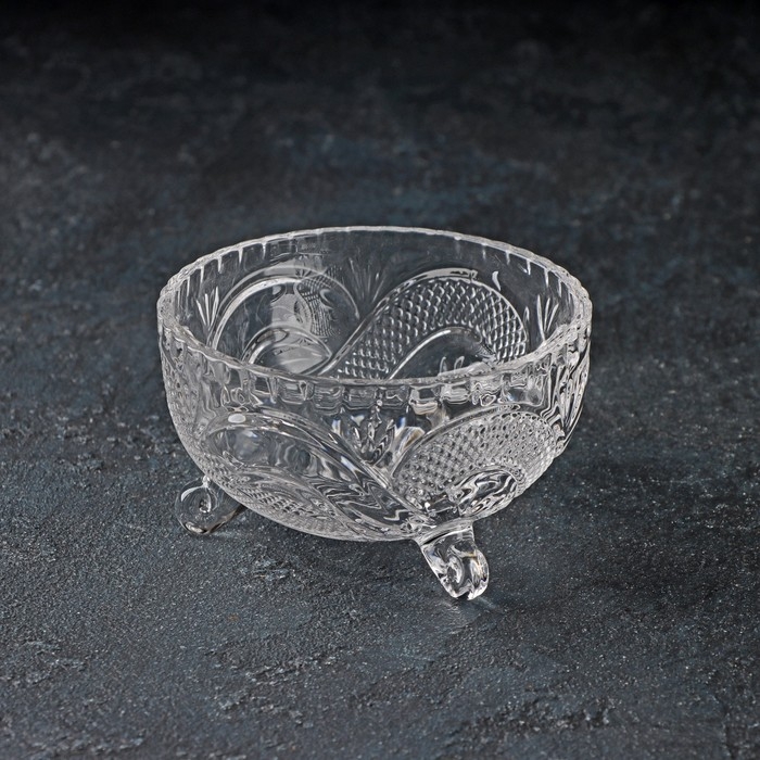 Конфетница стеклянная на ножках Доляна «Венеция», 200 мл, 10×6 см Конфетница стеклянная на ножках Доляна «Венеция», 200 мл, 10×6 см