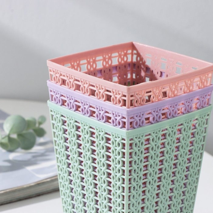 Корзинка для хранения «Плетение», пластик, 9×9×12 см, цвет МИКС Корзинка для хранения «Плетение», пластик, 9×9×12 см, цвет МИКС