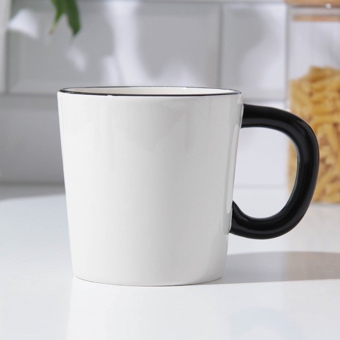 Кружка керамическая «Мой папа круче», 450 мл, цвет белый Кружка керамическая «Мой папа круче», 450 мл, цвет белый