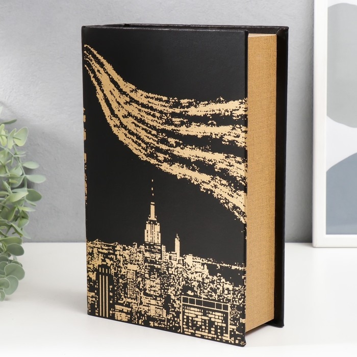 Сейф-книга дерево кожзам  Сейф-книга дерево кожзам "Огни большого города. Золото" 27х18х7 см