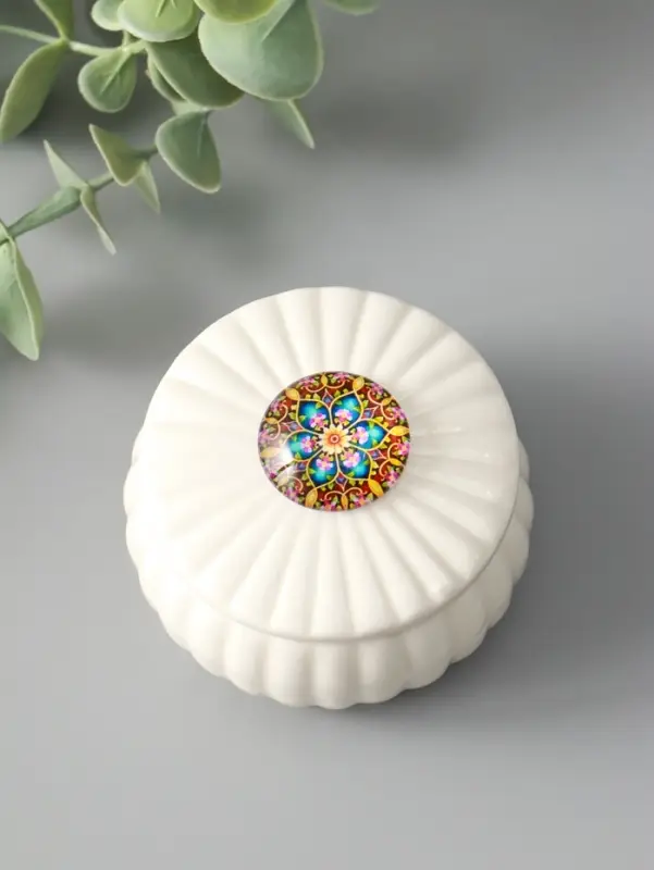 Шкатулка керамика "Цветок-калейдоскоп" белая 7х7х5,3 см