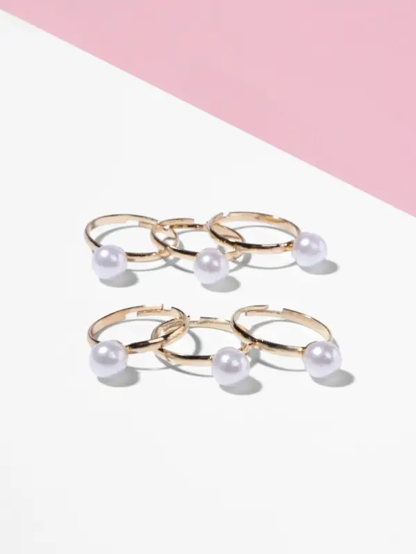 Кольцо «Выбражулька» бусинки, как у мамы, белое в золоте, безразмерное Кольцо «Выбражулька» бусинки, как у мамы, белое в золоте, безразмерное