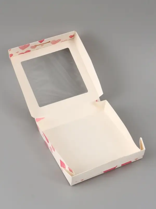 Коробка подарочная с окном &laquo;Воздушные сердца&raquo;, 20&times;20&times;4 см, самосборная