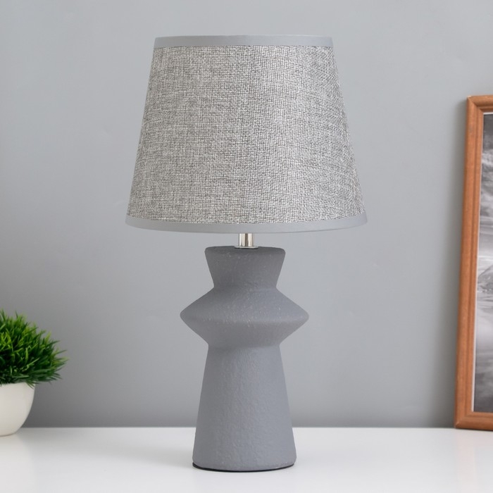 Лампа настольная Лампа настольная "Джу" 1х40Вт Е14 серый 22х22х37см